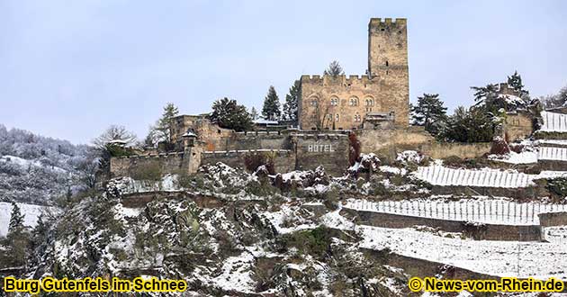 Burg Gutenfels im Schnee